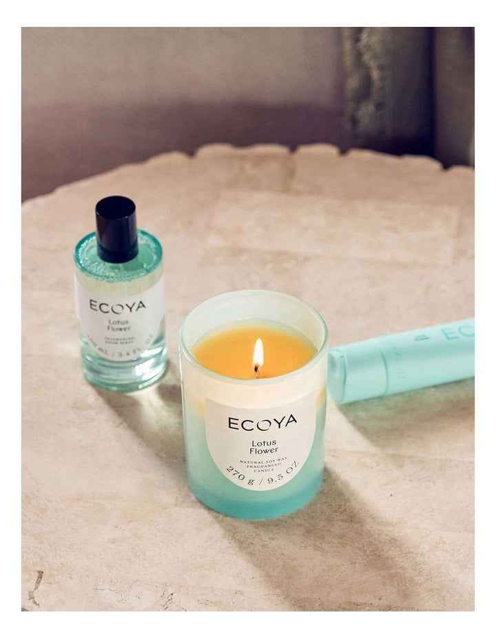 Metro Lotus Flower Candle 280g
