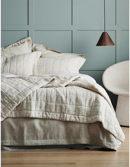 ABBOTSON EUROPEAN SHAM IN FLAX