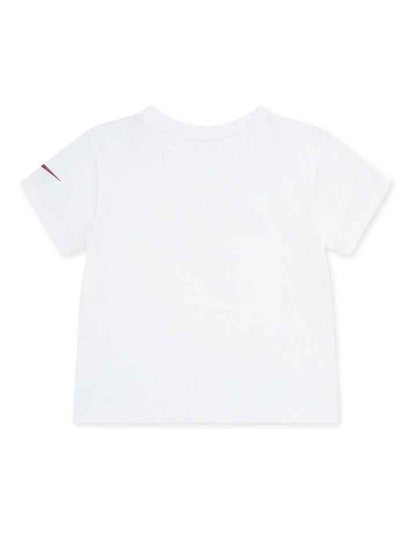 Swoosh On Pointe Graphic Tee In White