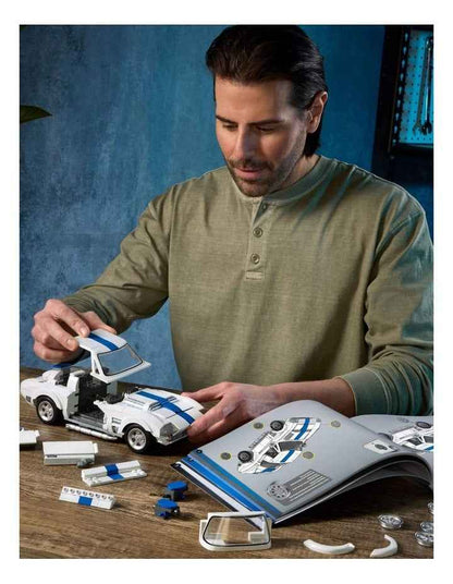 Hot Wheels Corvette Grand Sport Building Set