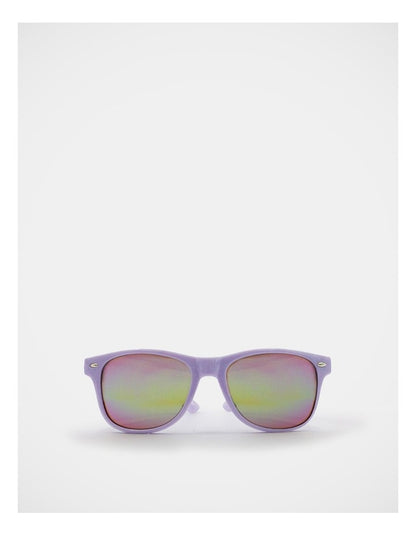 Core Sunglasses in Lilac