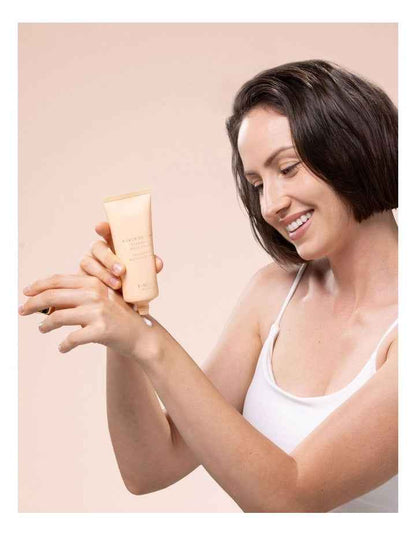 Peach Delight Repairing Hand Cream