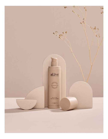 First In Line Silky Foaming Cleasner 100ml