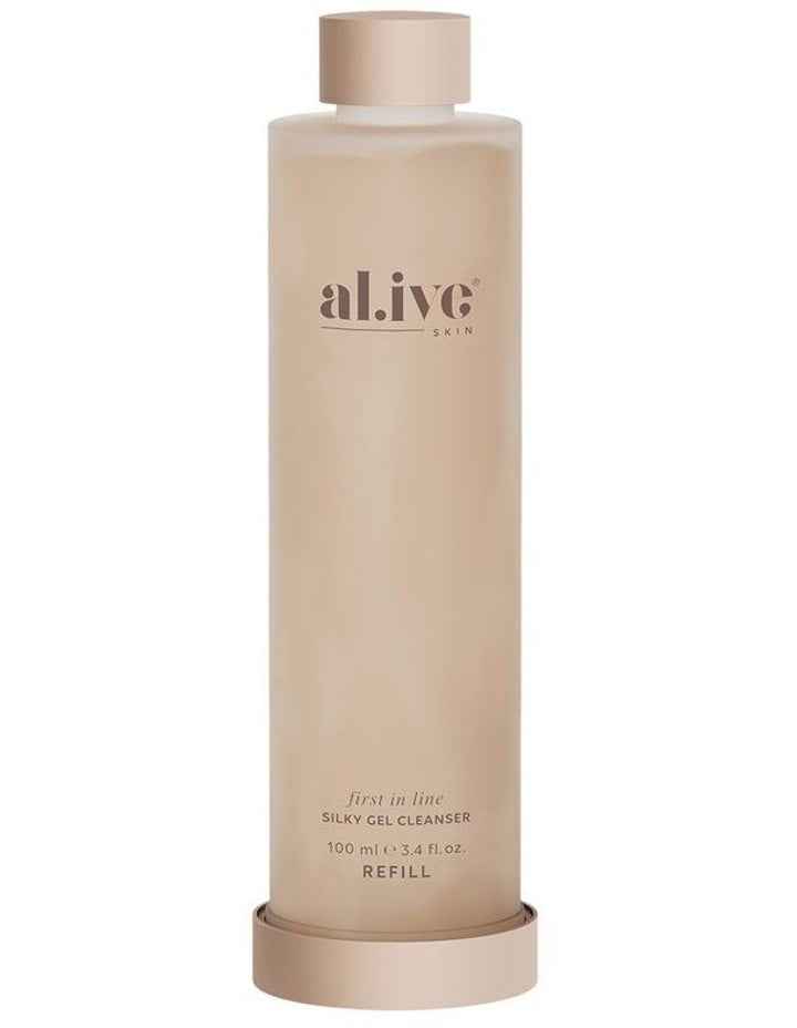 First In Line Silky Foaming Refill Cleasner 100ml