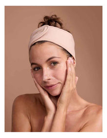 Swept Away, Beauty Headband