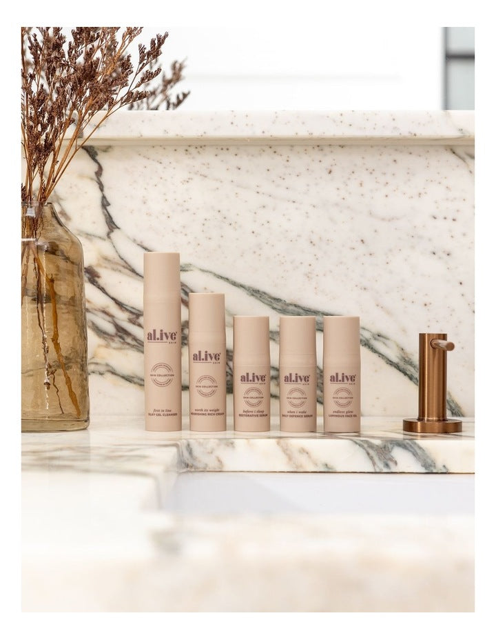 Skin Arrive Restored Gift Set