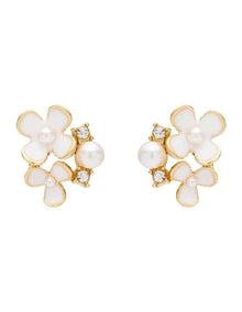 Daisy Pearl Cluster Stud Earrings in Gold