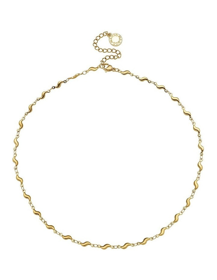 Twist Link Necklace in Gold