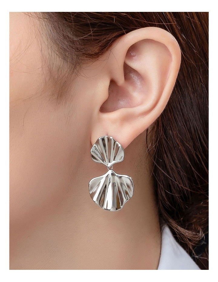 Fan Drop Earrings in Silver