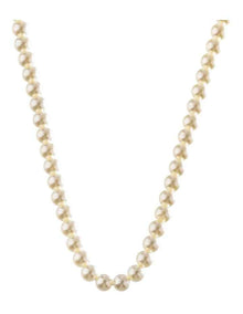 Pearl Necklace in Pearl/Gold