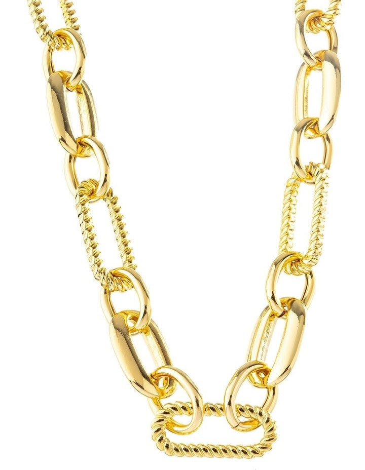 Large Chain Link Necklace in Gold