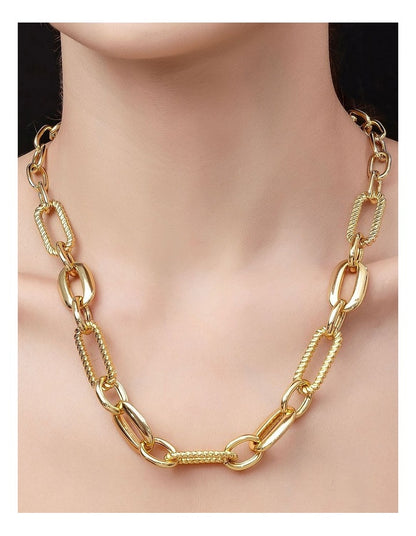 Large Chain Link Necklace in Gold