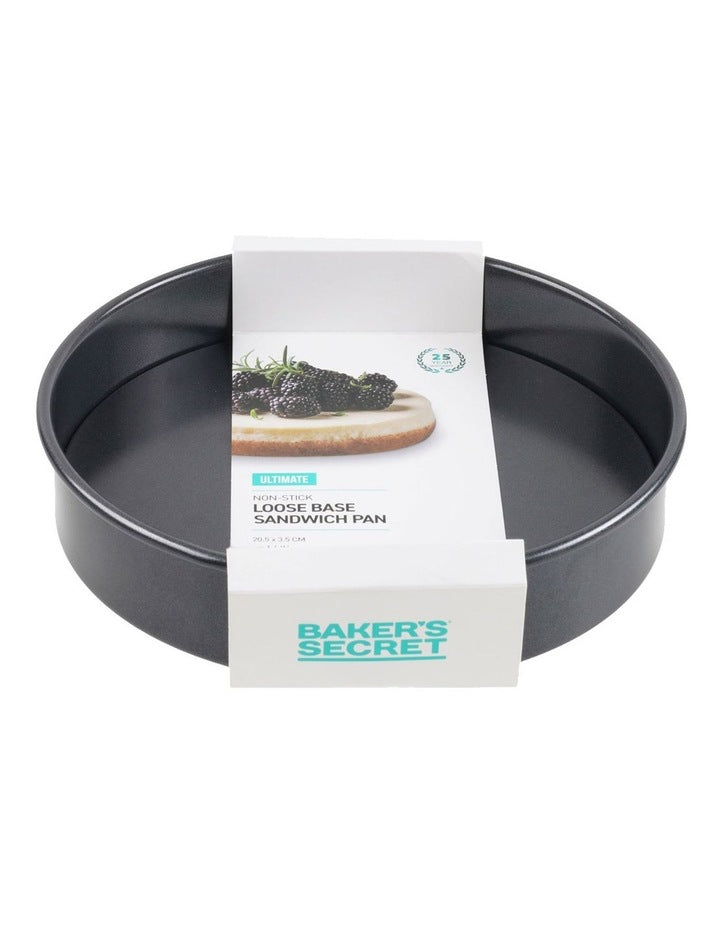 Ultimate Non-Stick Loose Base Round Sandwich Pan 20.5cm in Black