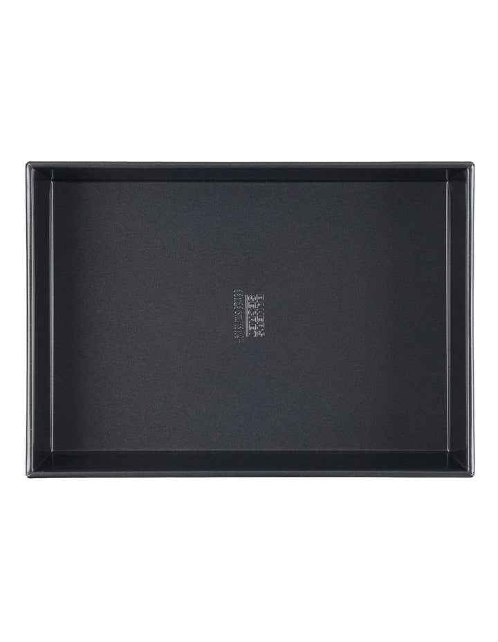 Ultimate Non-Stick Rectangular Cake Pan 33x23cm in Black