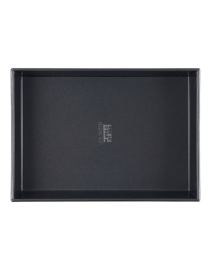 Ultimate Non-Stick Rectangular Cake Pan 33x23cm in Black