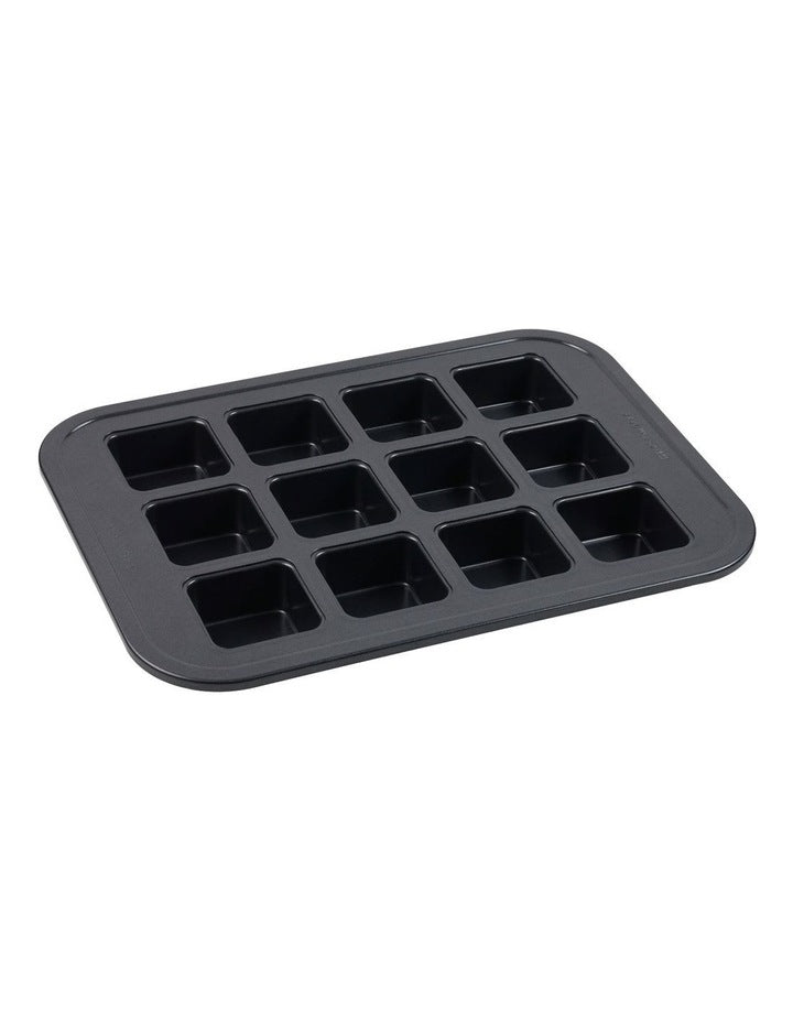 Ultimate Non-Stick 12 Cup Square Brownie Pan 40x29cm in Black