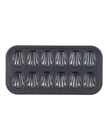 Ultimate Non-Stick 12 Cup Madeleine Pan 44.5x22.7cm in Black