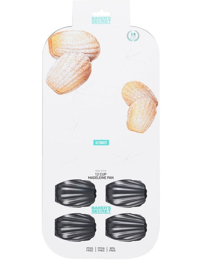 Ultimate Non-Stick 12 Cup Madeleine Pan 44.5x22.7cm in Black