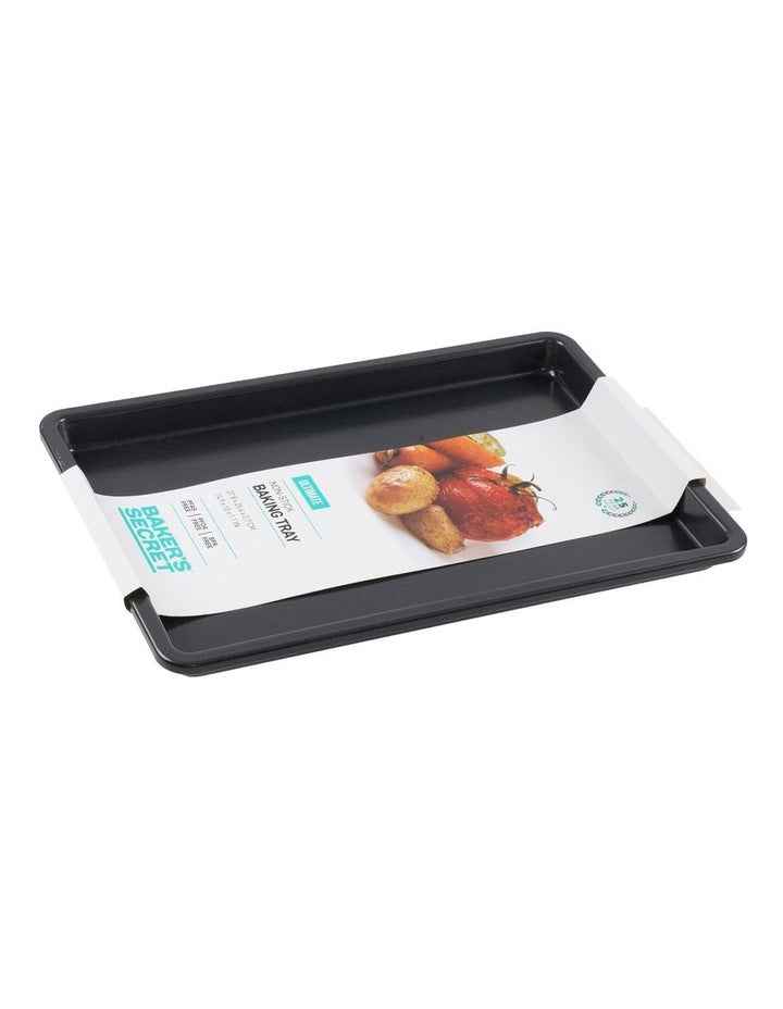 Ultimate Non-Stick Baking Tray 38x25cm in Black