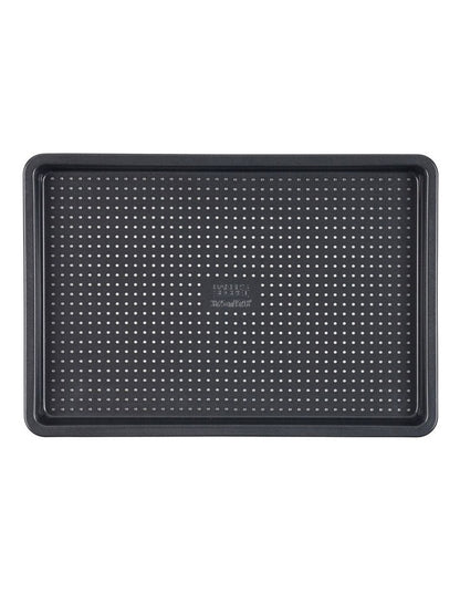 Ultimate Non-Stick Crisping Tray 38x25cm in Black