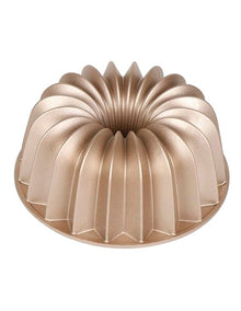 French Wreath Fluted Pan 22.5x10cm in Champagne