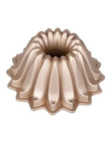 Spring Water Fluted Pan 21.5x10.7cm in Champagne