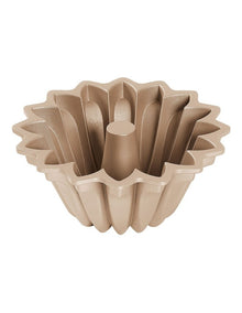 Spring Water Fluted Pan 21.5x10.7cm in Champagne