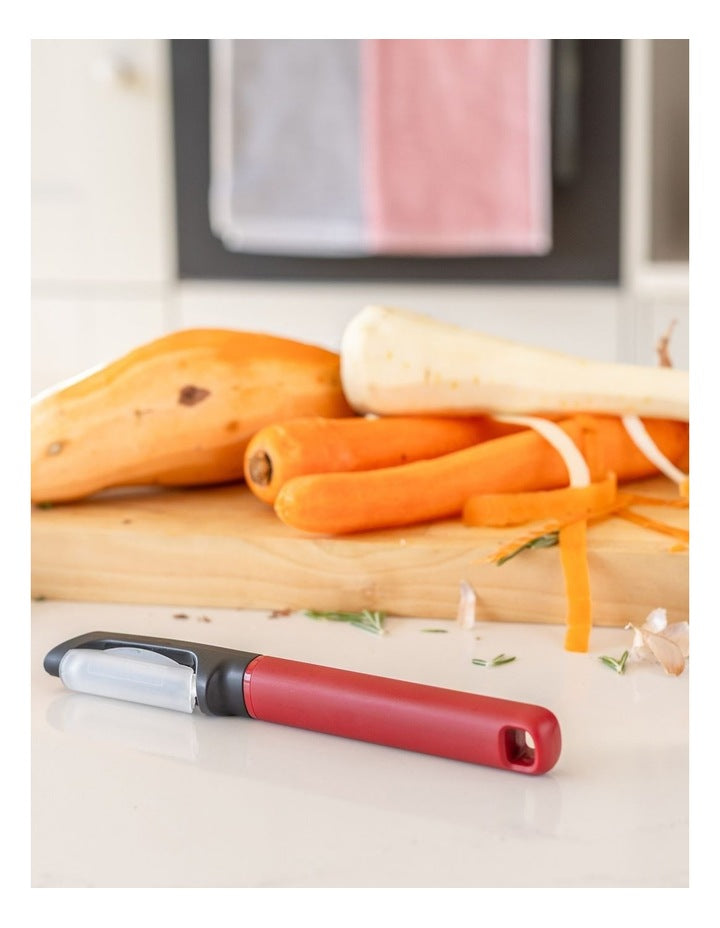 Euro Peeler in Empire Red