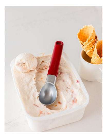 Ice Cream Scoop in Empire Red