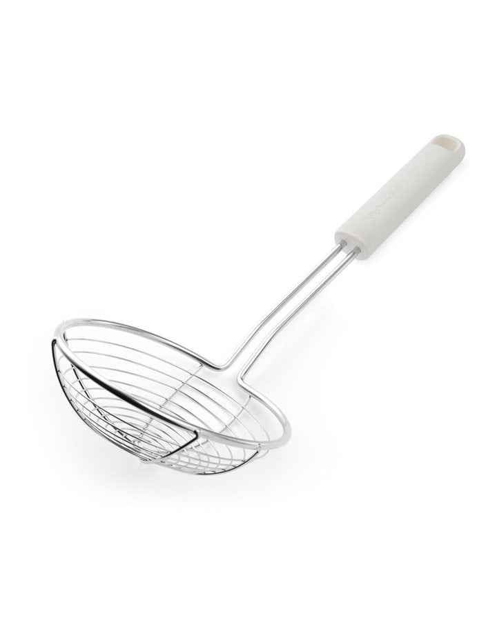 Wire Strainer in Porcelain