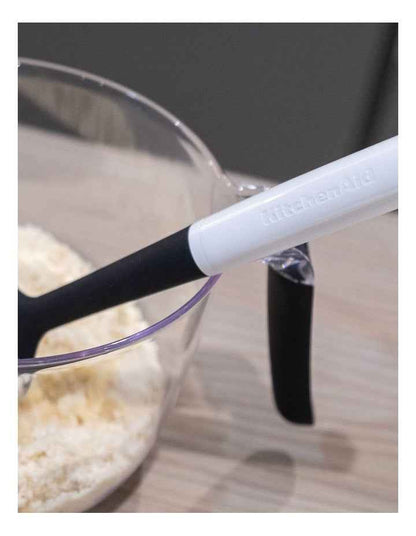 Mixing And Measuring Bowl With Handle in Clear