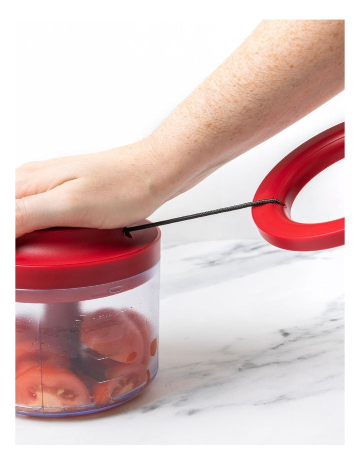 Hand Pull Food Chopper 700ml in Empire Red