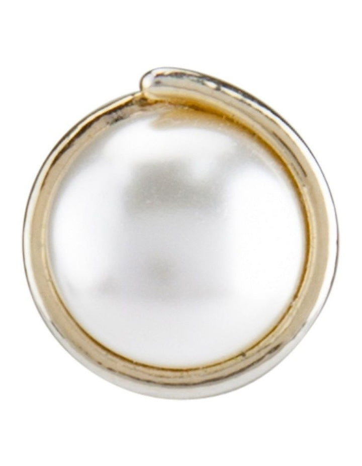 Clip Earrings in Silver/Pearl