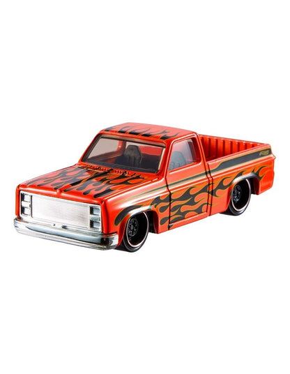 XL 1:43 Scale Die-Cast Vehicle