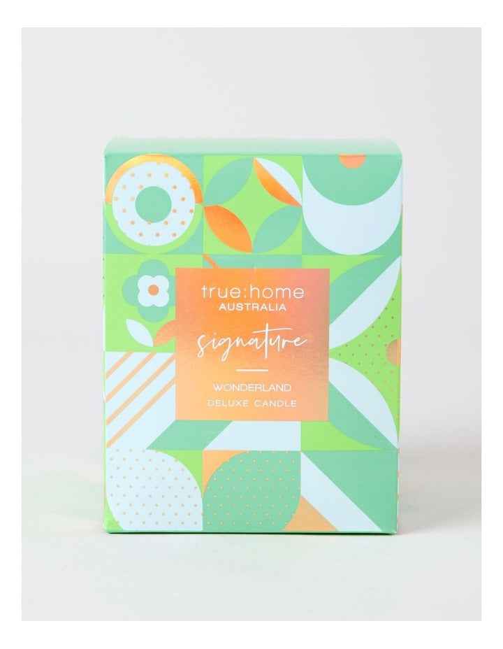 Signature Candle in Wonderland