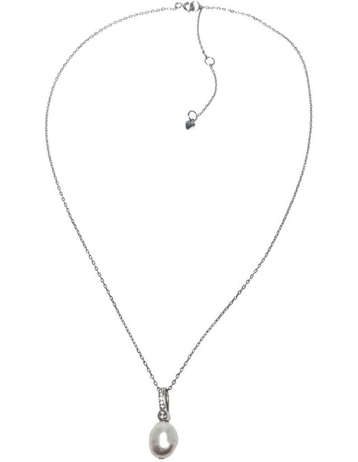 Brilliant Baroque Pearl Pendant Necklace in White