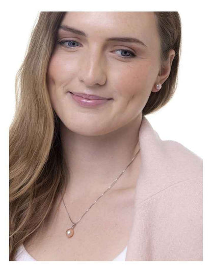 Cherish Natural Pendant Necklace in Rose