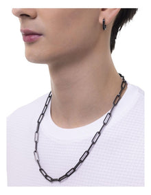 Bold Chain in Black