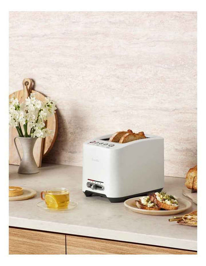 The Smart Toast BTA825SST4IAN1 2 Slice