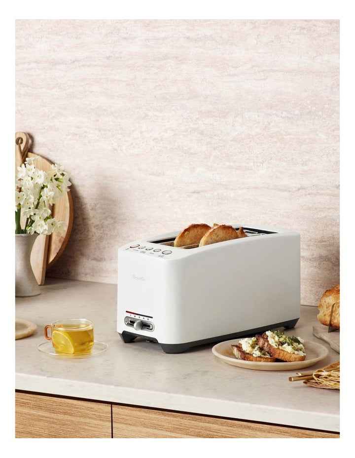 The Smart Toast BTA830SST4IAN1 Long Slot 4 Slice