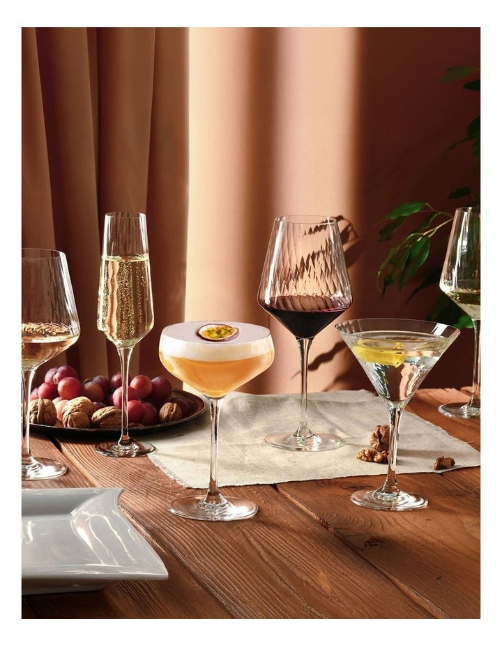 Avant Garde Lumi Flute Set of 6 in Clear