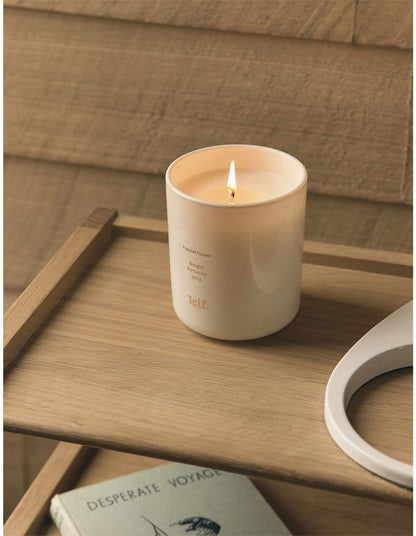 Flannel Flower Candle 280g