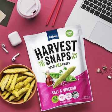 Harvest Snaps Baked Pea Crisps Salt & Vinegar 120g