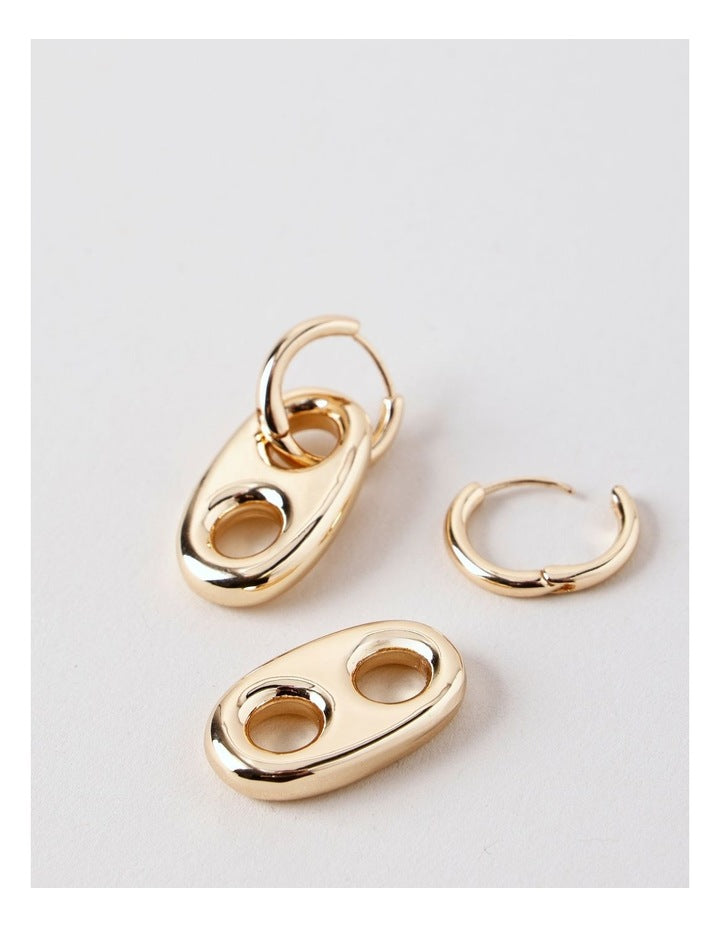 Link Drop Earrings in Gold