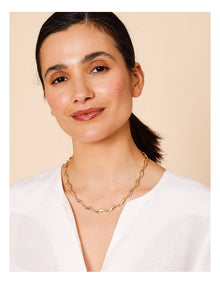 Wavy Necklace in Gold