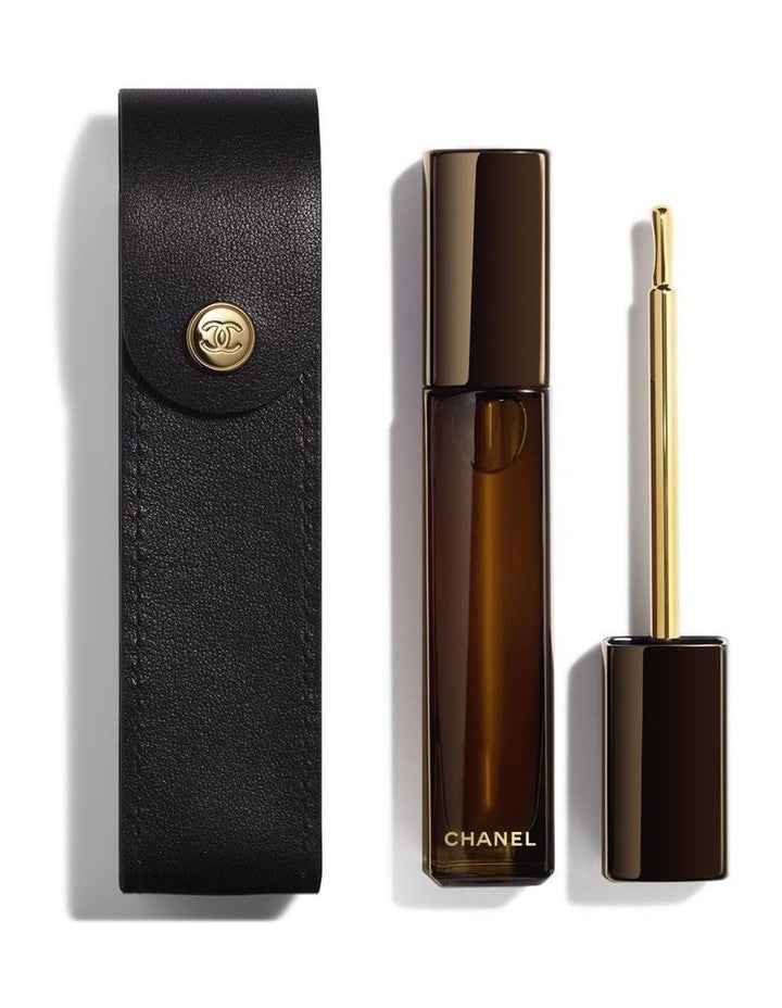 SUBLIMAGE L&#39;EXTRAIT HUILE L&Egrave;VRES Ultimate Lip Oil: Reinvigorates And Nourishes