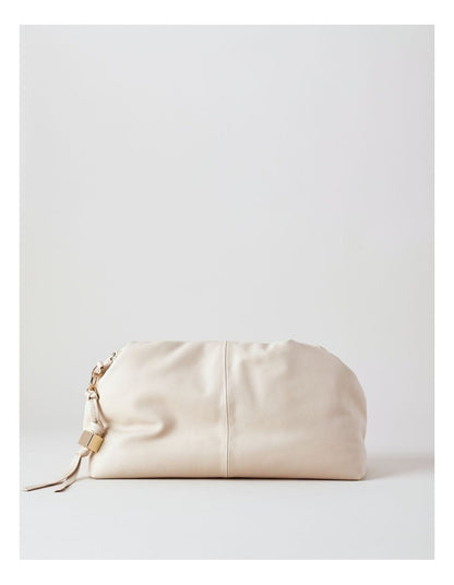Andrea Leather Clutch Bag in Vanilla