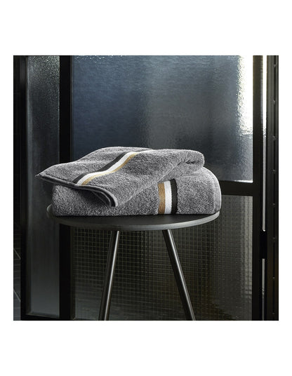 B Linea 90cm x 150cm Cotton Bath Sheet Magnet Grey