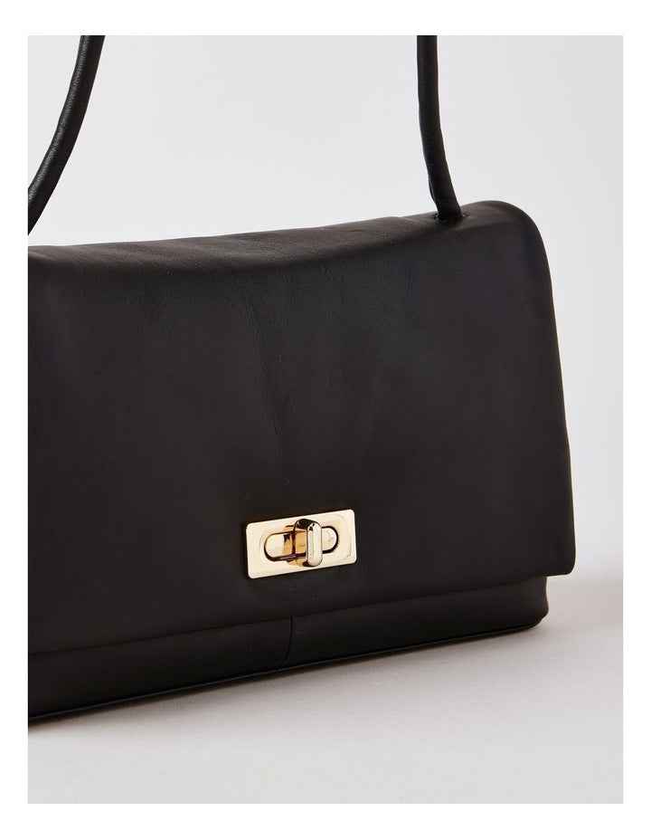Audrey Leather Shoulder Bag in Black