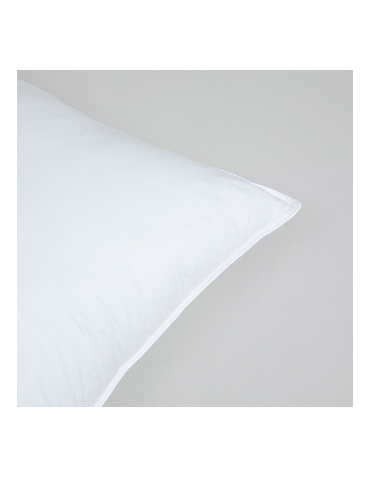 ACTUEL STANDARD PILLOW FIRM